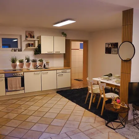 Ruhige Lage, Alpen & Naehe Apartman